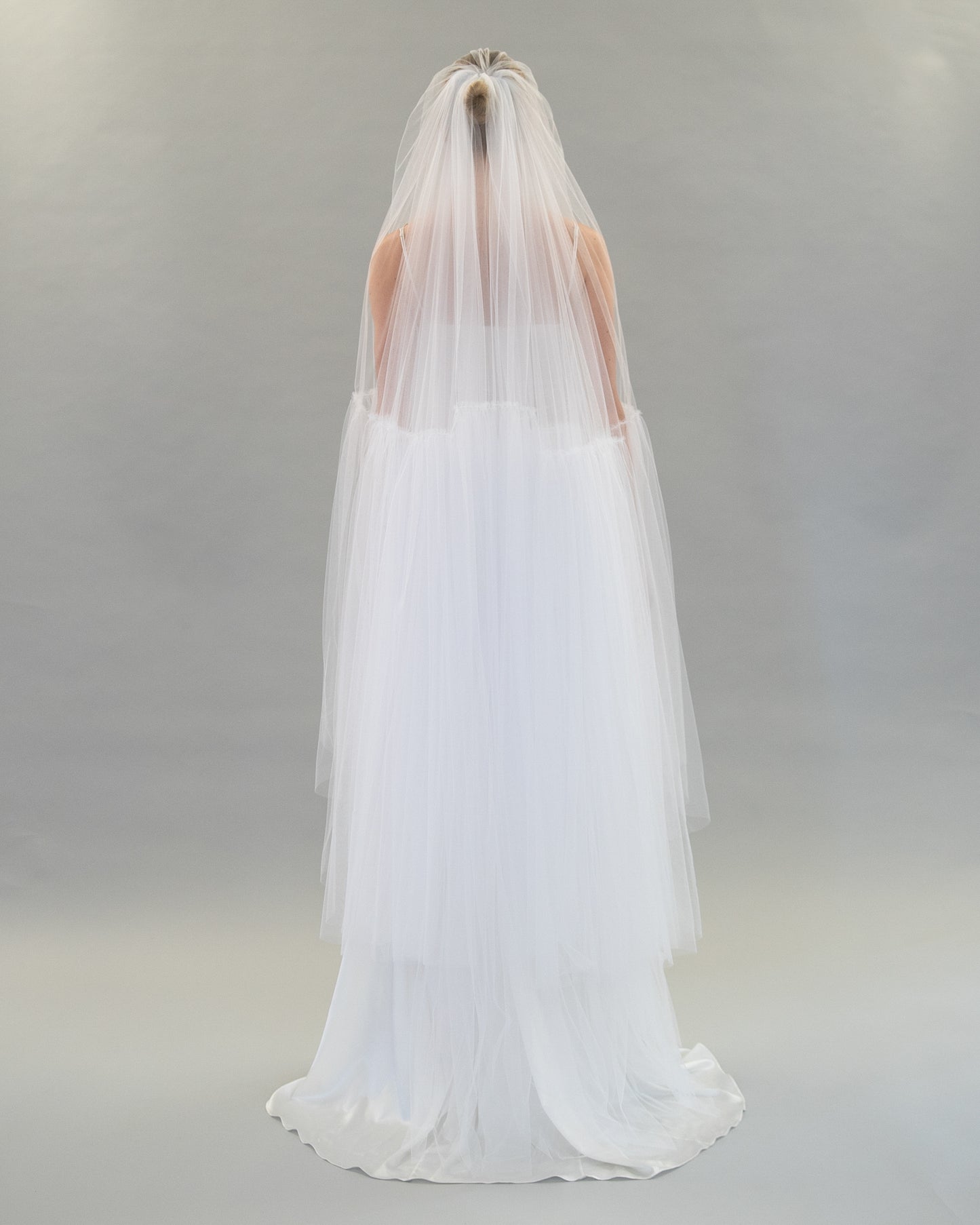 MULLET HEM TRAIN VEIL