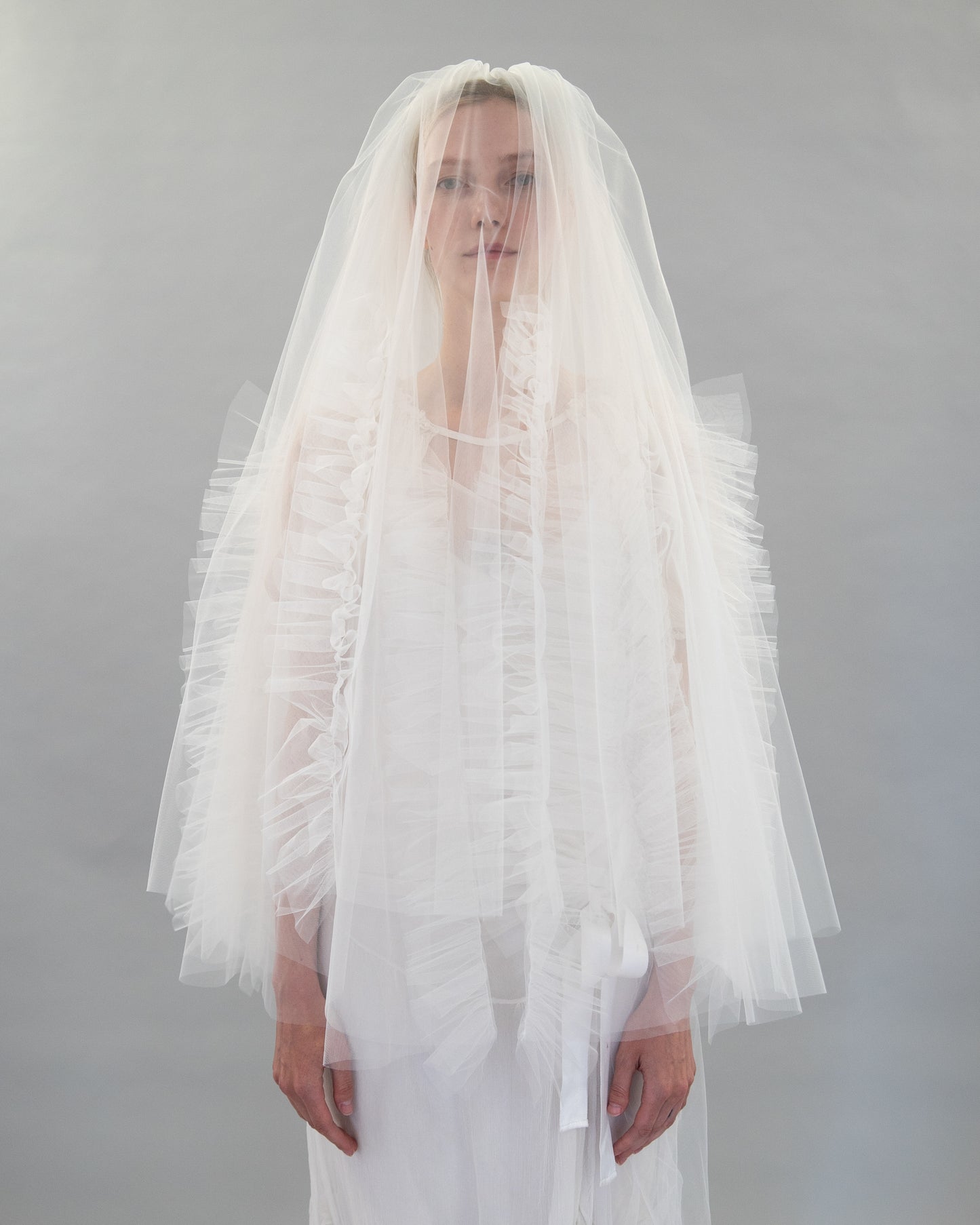 LAPIS SHORT VEIL
