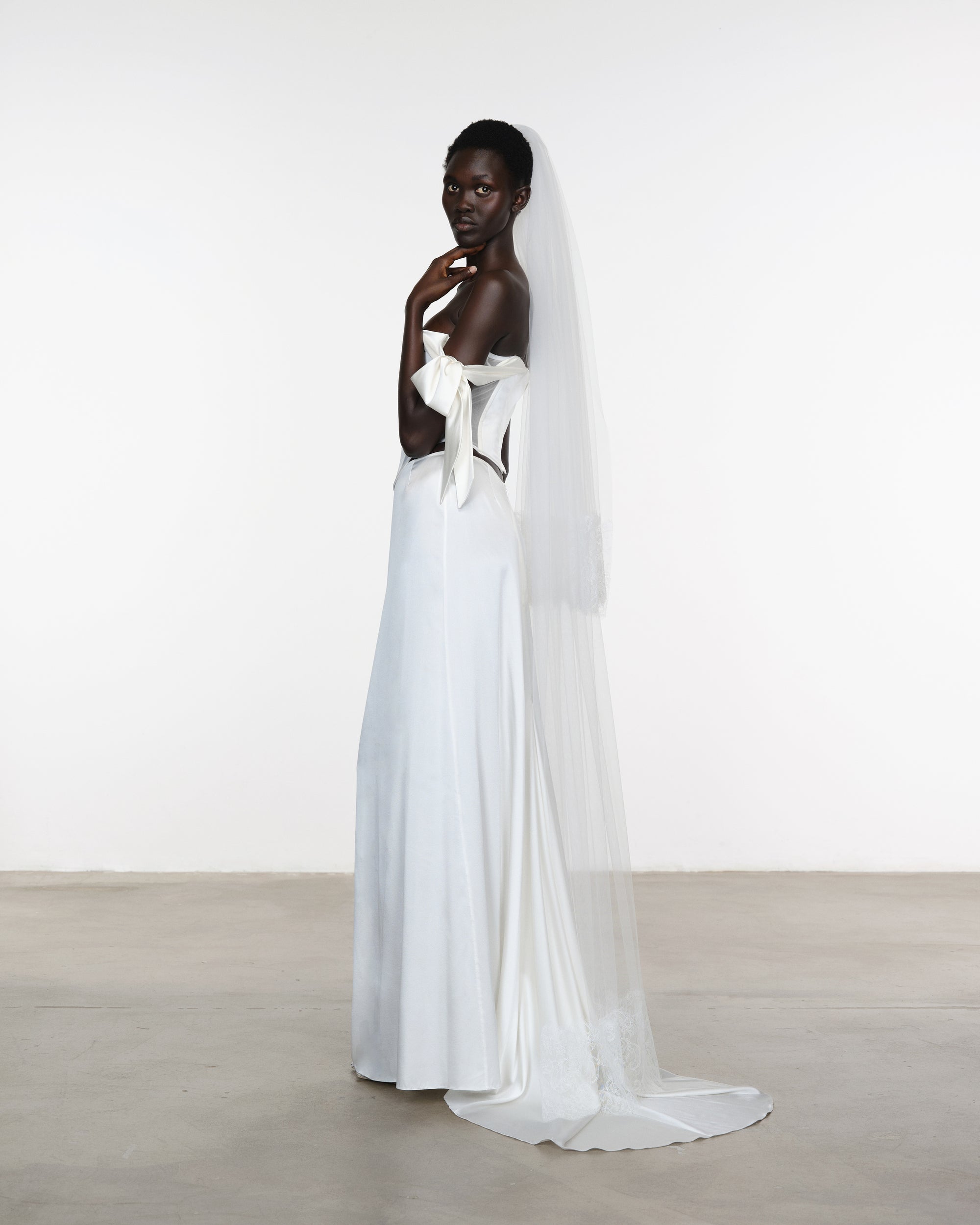 ORAN TWO TIER VEIL