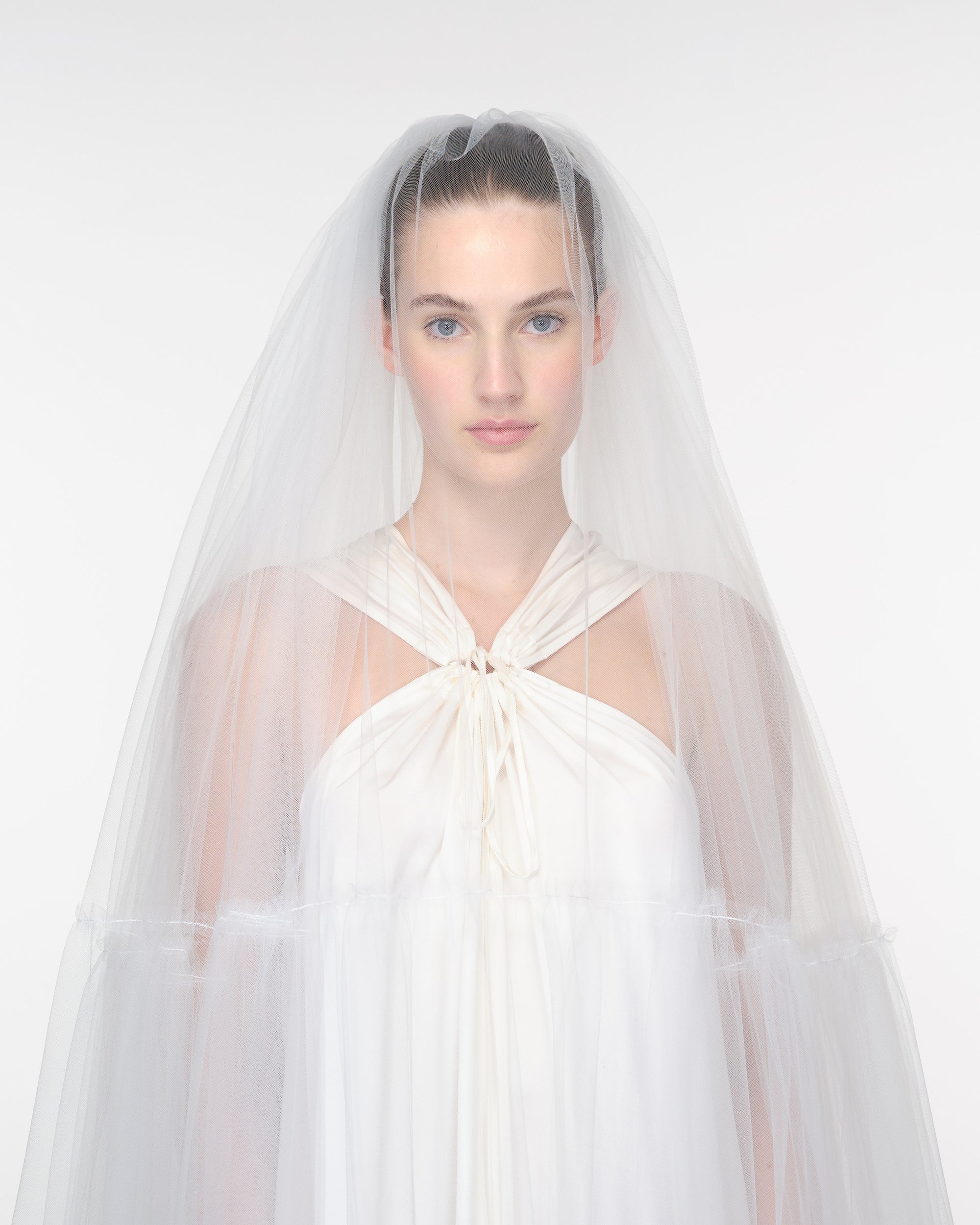 GARRATT VEIL