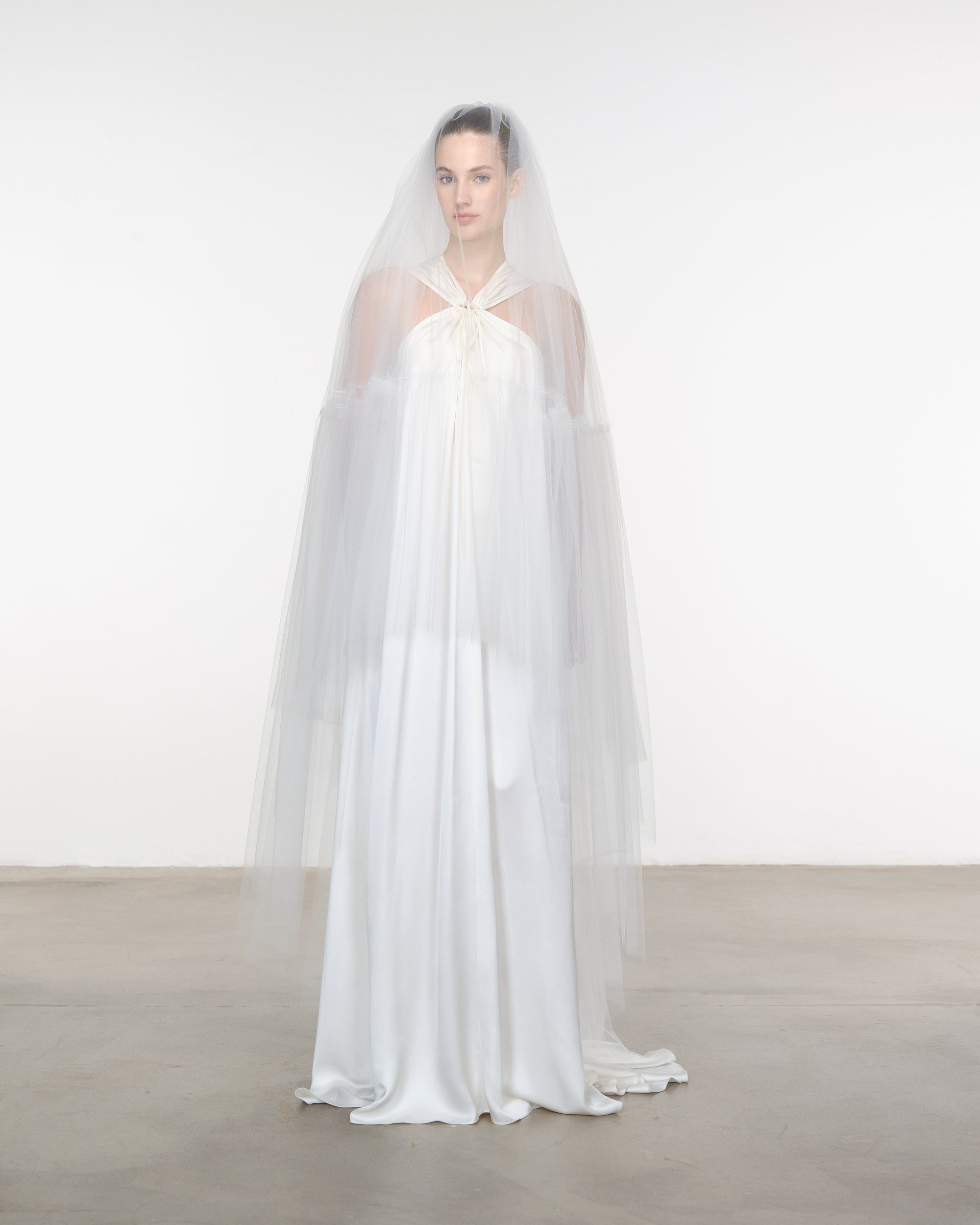 GARRATT VEIL