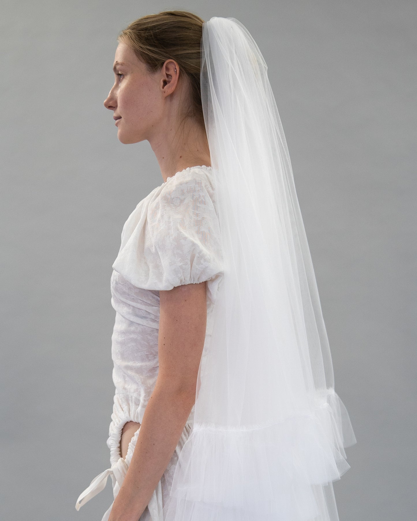 FRILL EDGE VEIL