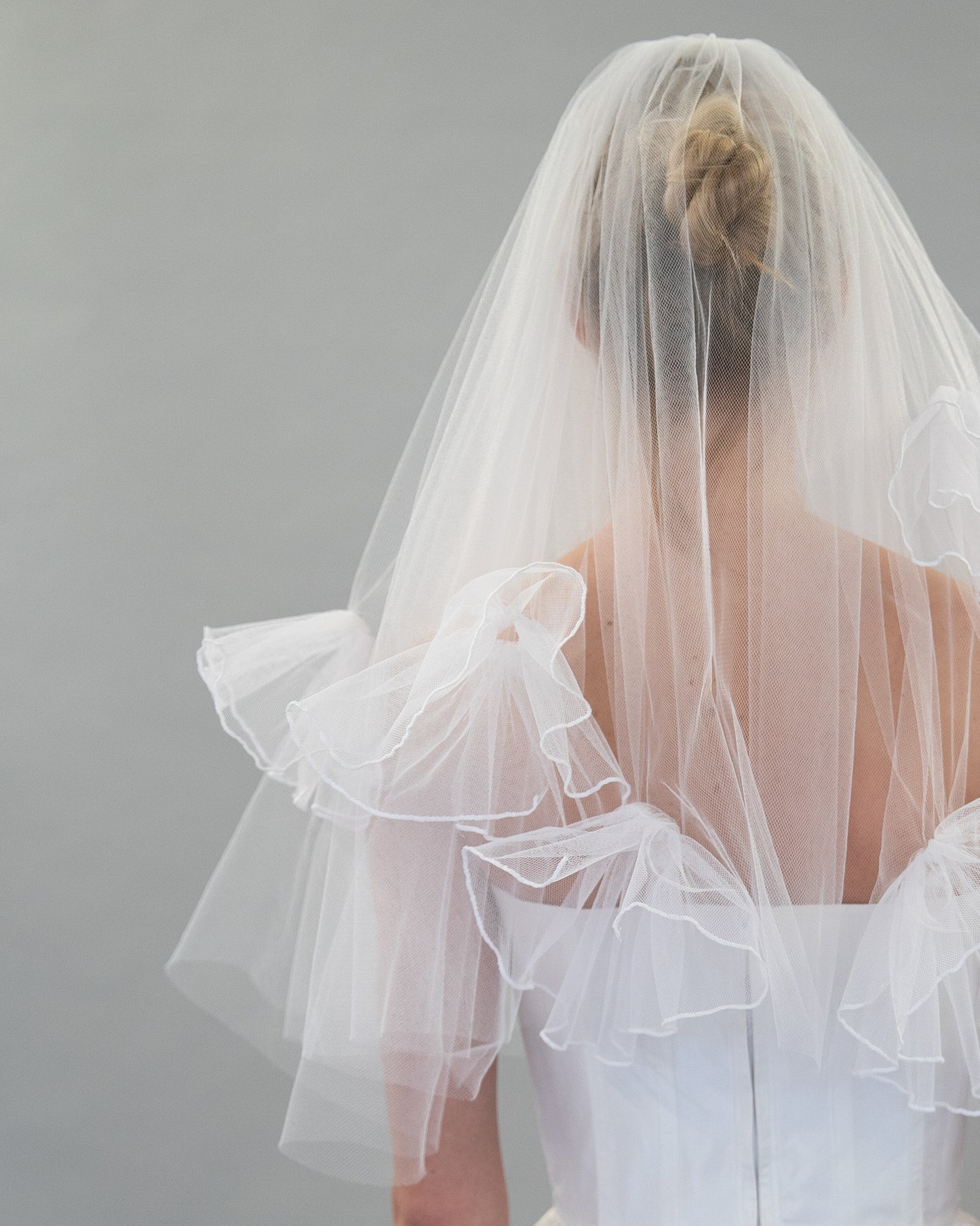 CLASSIC FLOWER VEIL